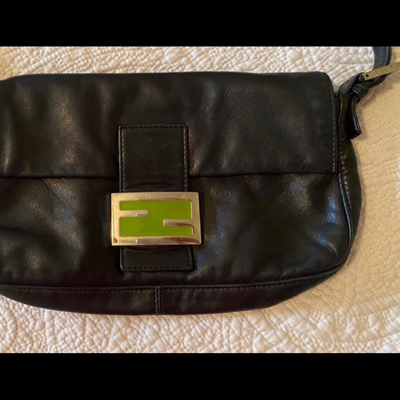 Fendi Handbags - Fendi Baguette Authentic Vintage bag